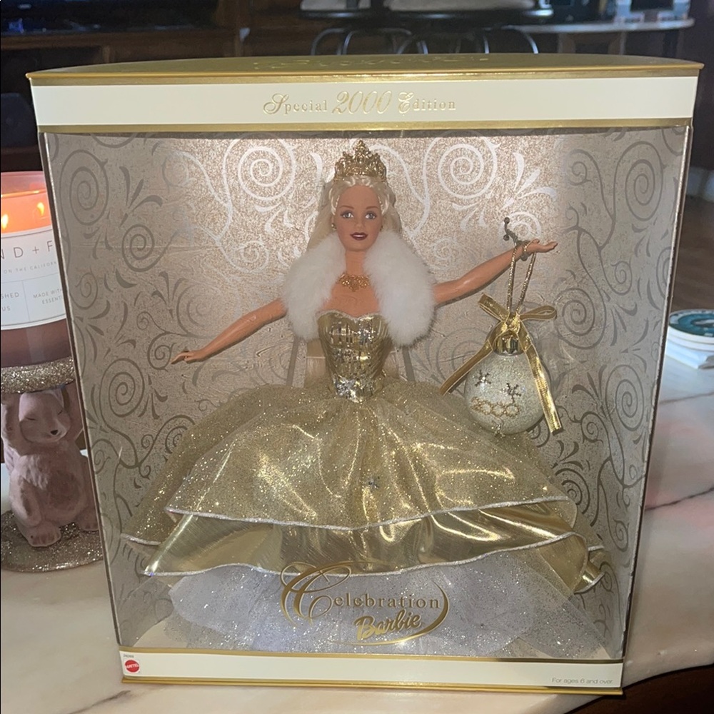 Barbie Celebration 2000 Edition in Gold Gown